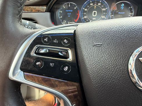 Used 2013 Cadillac XTS Premium FWD image 29