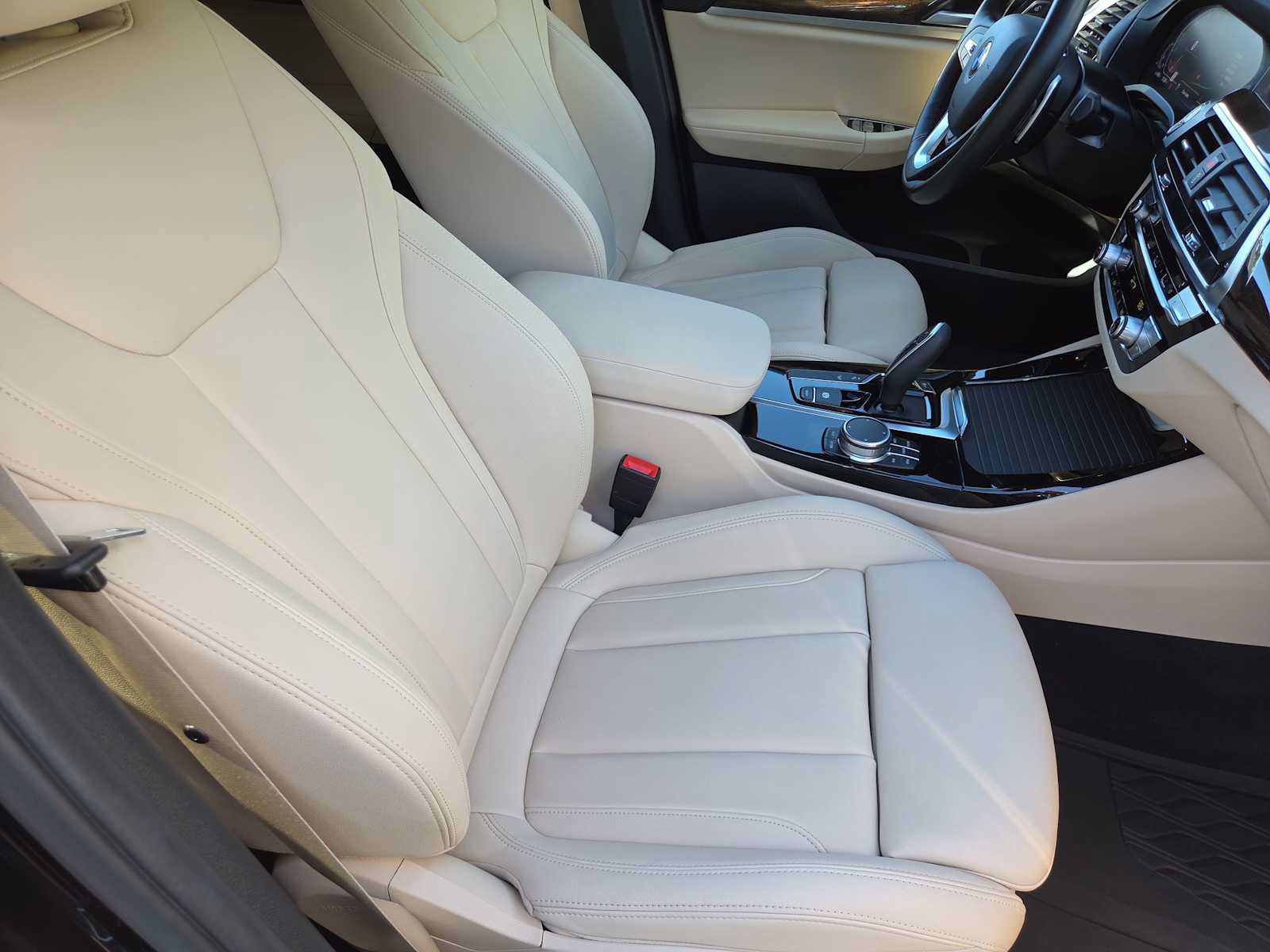 Used 2021 BMW X3 xDrive30i w/ Premium Package AWD/4WD image 23
