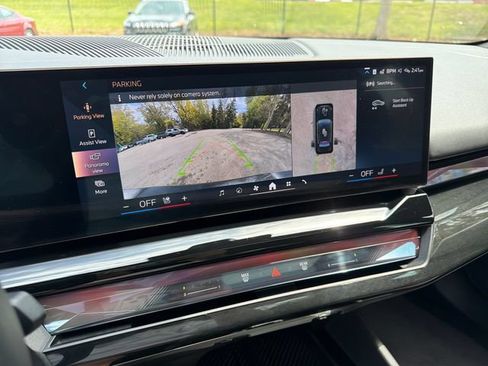 Used 2025 BMW i5 xDrive40 w/ Premium Package AWD/4WD image 44