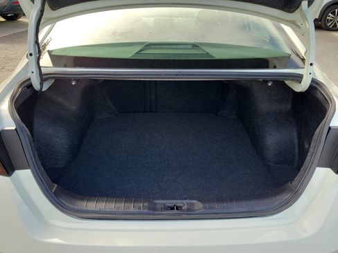 Certified 2025 Nissan Altima 2.5 S FWD image 9