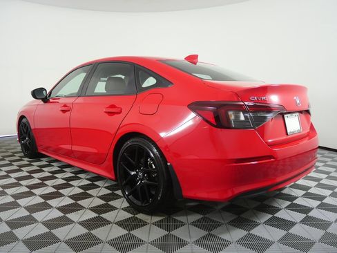 Used 2025 Honda Civic Sport image 5