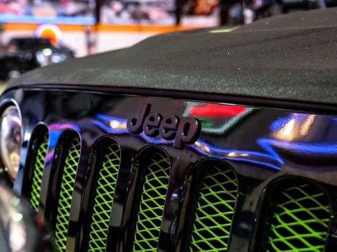 Used 2016 Jeep Wrangler Sport image 42