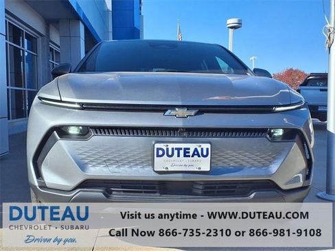 New 2026 Chevrolet Equinox EV LT image 2