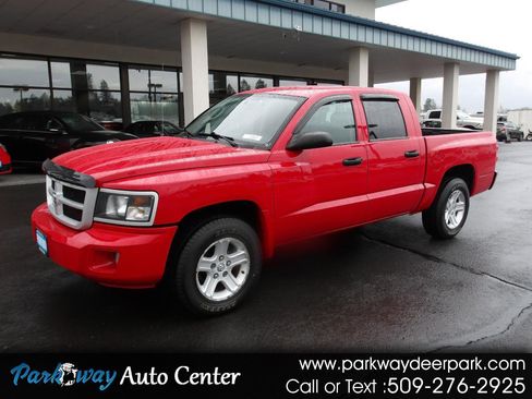 Used 2010 Dodge Dakota Big Horn AWD/4WD image 1