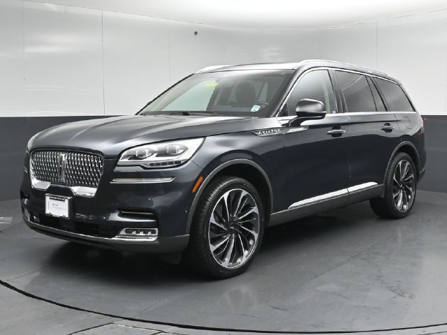 Used 2021 Lincoln Aviator Reserve w/ Equipment Group 202A AWD/4WD image 3