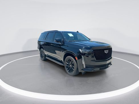 Used 2021 Cadillac Escalade Sport Platinum w/ LPO, ONYX Package AWD/4WD image 2