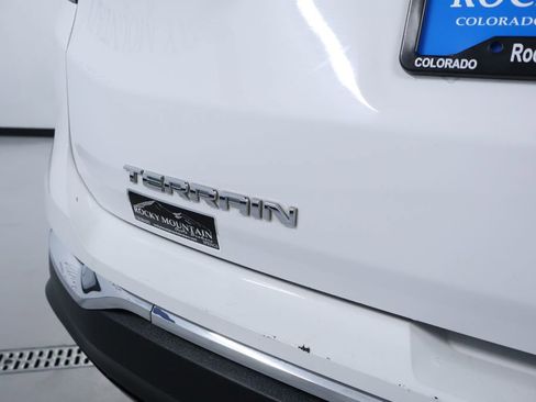 Used 2020 GMC Terrain SLT image 10