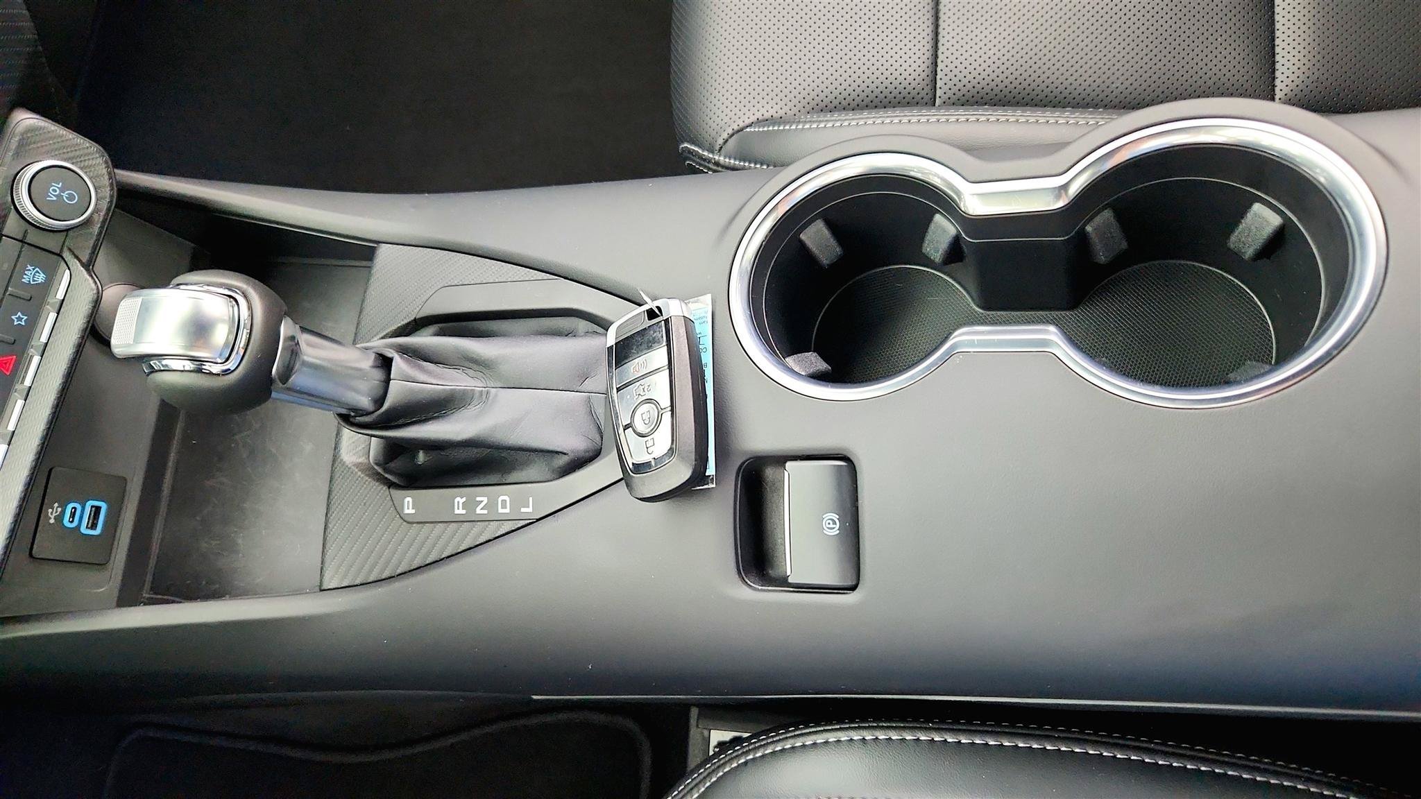 Used 2026 Ford Mustang Premium RWD image 31
