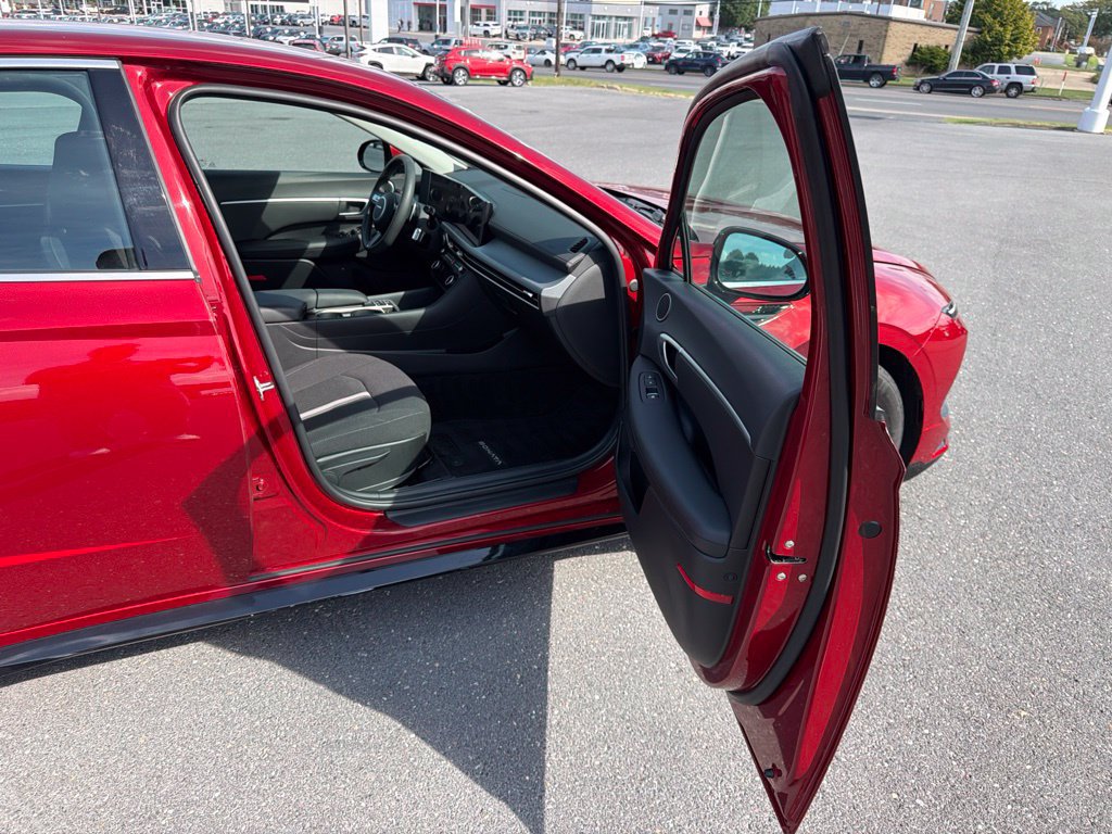 Used 2024 Hyundai Sonata SEL AWD/4WD image 21