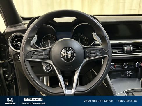 Used 2018 Alfa Romeo Stelvio Ti Sport image 16