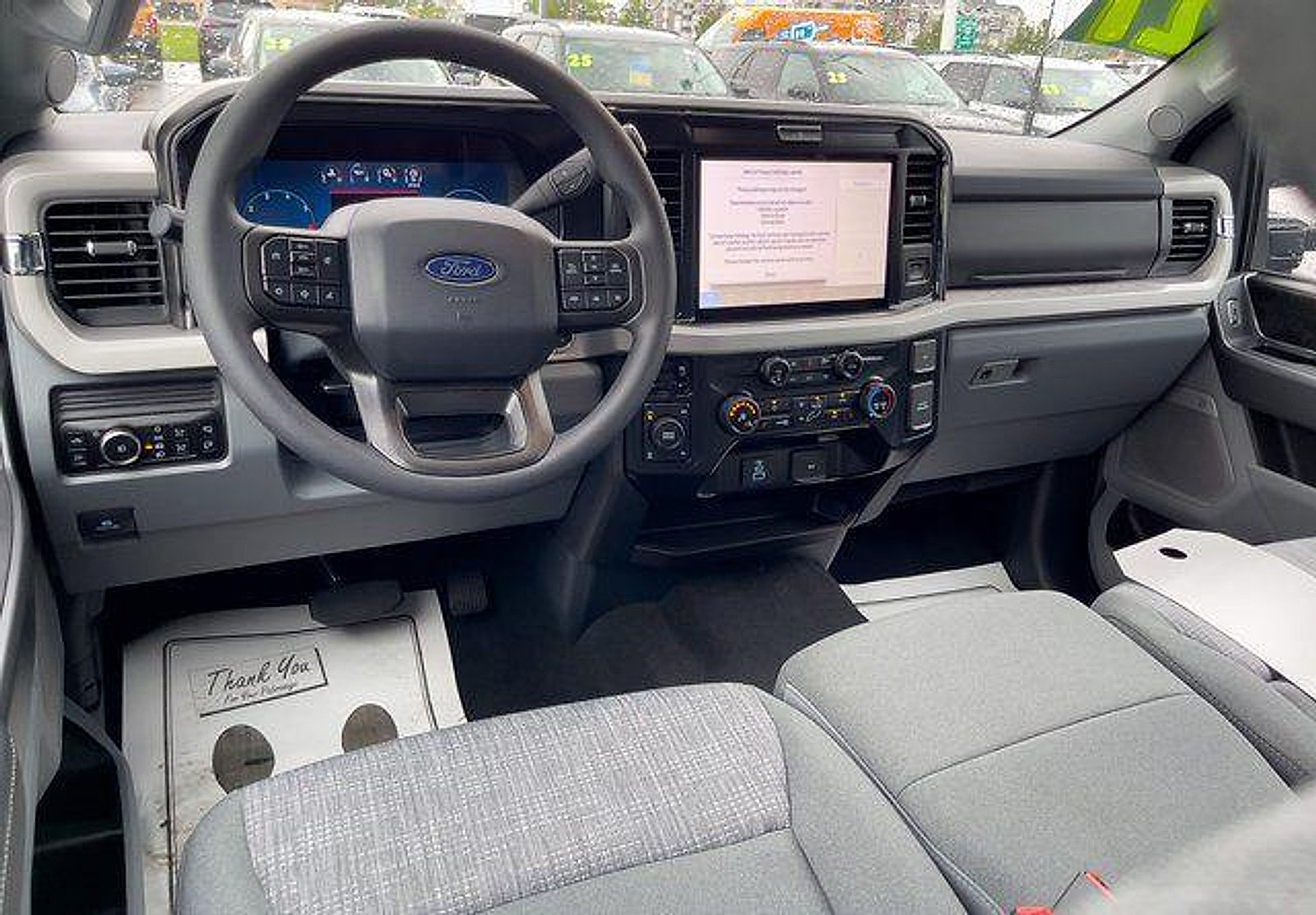 New 2027 Ford F250 XLT w/ XLT Premium Package AWD/4WD image 9