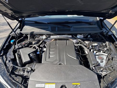 New 2026 Audi Q5 Premium image 16