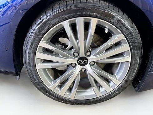 Used 2023 INFINITI Q50 Sensory image 39