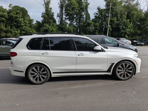 Used 2019 BMW X7 xDrive50i w/ M Sport Package AWD/4WD image 5