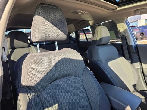 Certified 2024 Subaru Crosstrek 2.0i Premium image 11