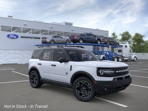 New 2026 Ford Bronco Sport Outer Banks w/ Outer Banks Tech Package+ AWD/4WD image 8