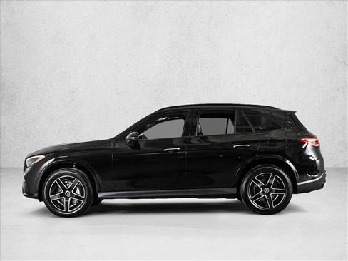 New 2026 Mercedes-Benz GLC 350e 4MATIC image 9