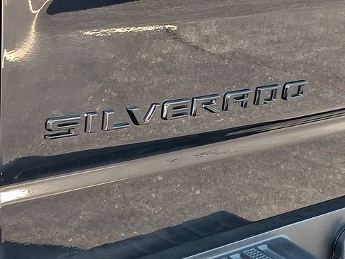 Used 2026 Chevrolet Silverado 1500 Custom Trail Boss w/ LPO, Dark Essentials Package AWD/4WD image 27