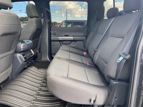 Used 2022 Ford F150 XLT w/ Equipment Group 302A High image 16