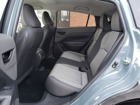 Used 2024 Subaru Crosstrek 2.0i Premium image 10