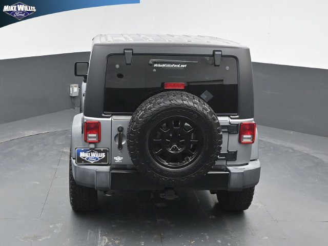 Used 2015 Jeep Wrangler Sport AWD/4WD image 14