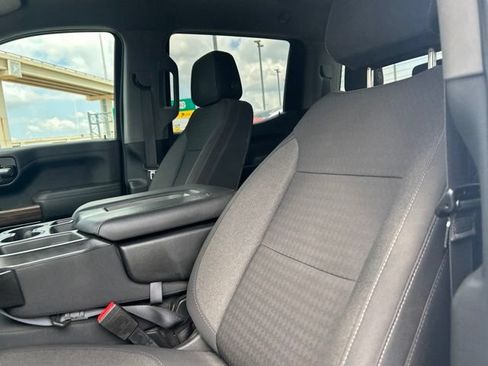 Used 2021 Chevrolet Silverado 1500 LT w/ Fleet Comfort Package AWD/4WD image 31