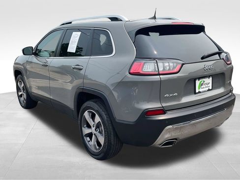 Used 2019 Jeep Cherokee Limited AWD/4WD image 6