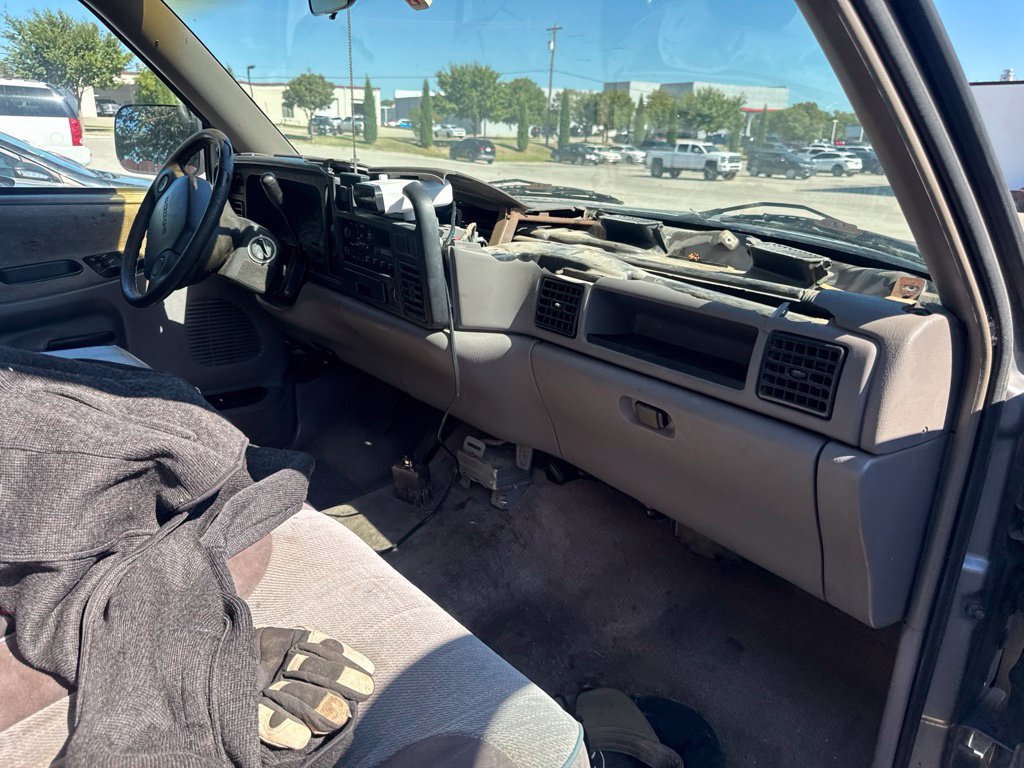Used 1995 Dodge Ram 1500 Truck 2WD Regular Cab image 16