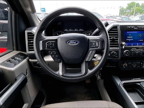 Used 2021 Ford F250 XLT w/ FX4 Off-Road Package AWD/4WD image 9