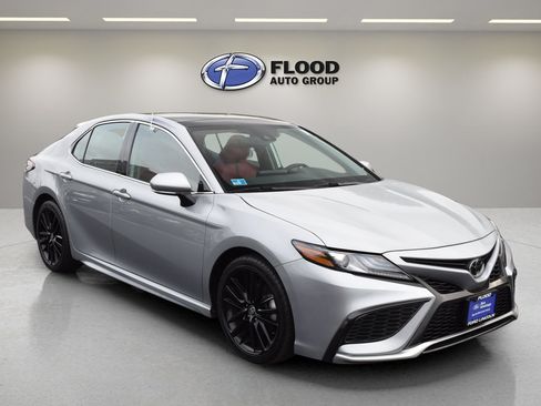 Used 2024 Toyota Camry XSE w/ Cold Weather Package AWD/4WD image 1