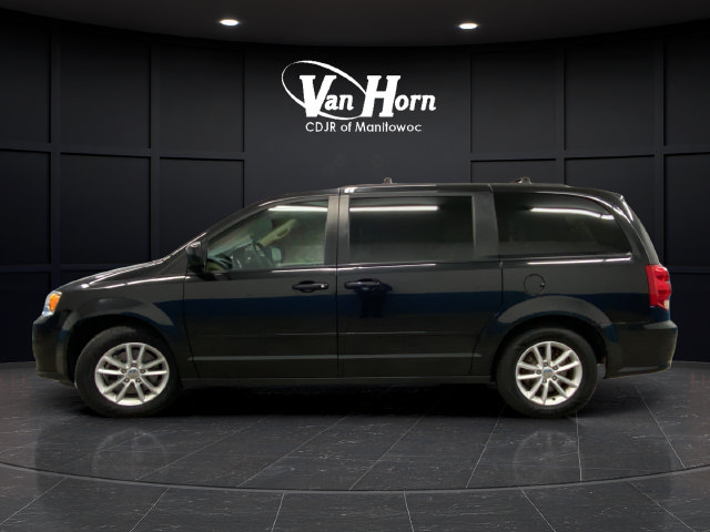 Used 2016 Dodge Grand Caravan SXT FWD image 4