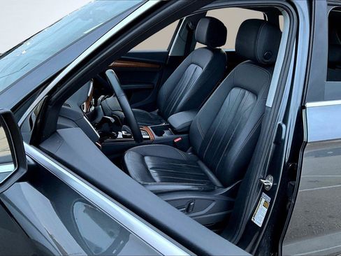 Used 2023 Audi Q5 2.0T Premium Plus image 25