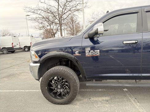 Used 2018 RAM 2500 Laramie image 10