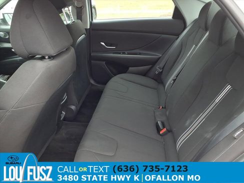 Used 2024 Hyundai Elantra SEL image 25