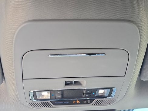 Used 2022 Ford F150 Lariat w/ Tow Technology Package image 30