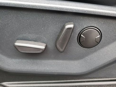 New 2026 Ford F250 Lariat w/ Lariat Premium Package image 16