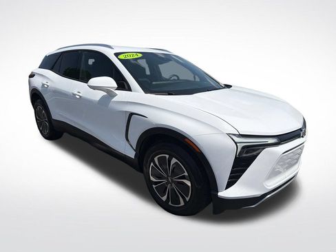 Used 2024 Chevrolet Blazer EV LT AWD/4WD image 3