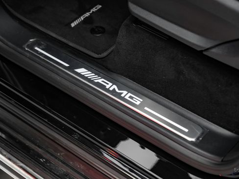 Used 2027 Mercedes-Benz G 63 AMG 4MATIC image 44