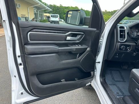 Used 2023 RAM 1500 Big Horn AWD/4WD image 14