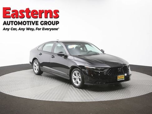 Used 2025 Honda Accord LX image 48