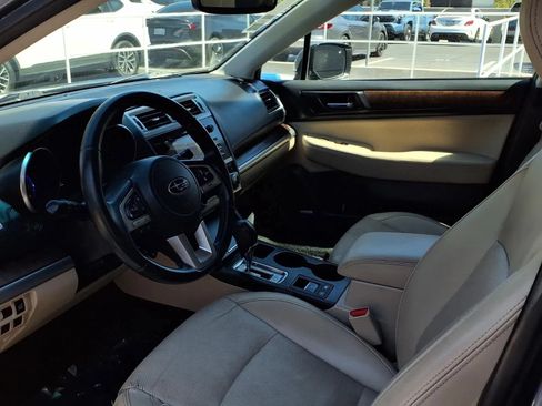 Used 2017 Subaru Outback 2.5i Limited AWD/4WD image 15