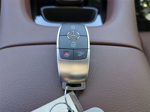 Used 2026 Mercedes-Benz GLE 450 4MATIC image 29