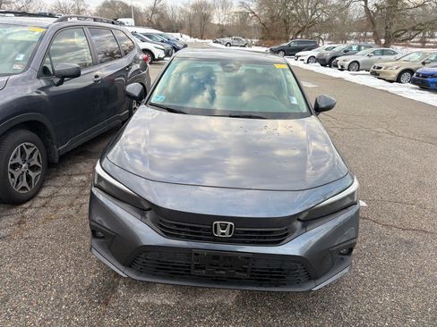 Used 2023 Honda Civic Touring image 7