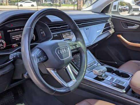 Used 2022 Audi Q8 Premium Plus w/ Premium Plus Package image 10