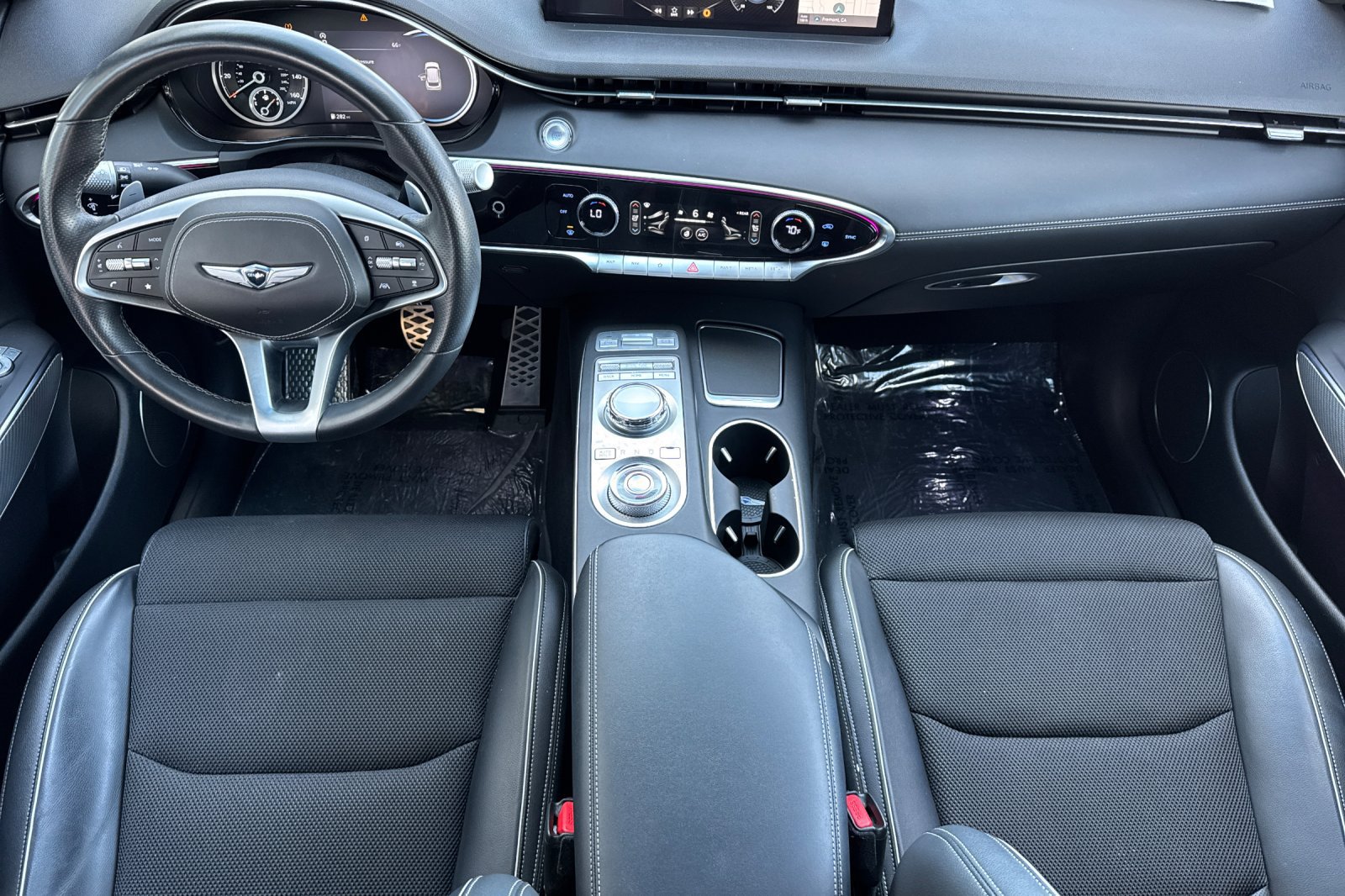 Used 2024 Genesis GV70 3.5T Sport AWD/4WD image 13