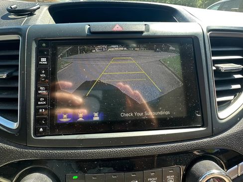 Used 2016 Honda CR-V EX image 16