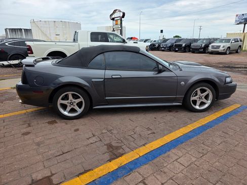 Used 2004 Ford Mustang GT RWD image 4
