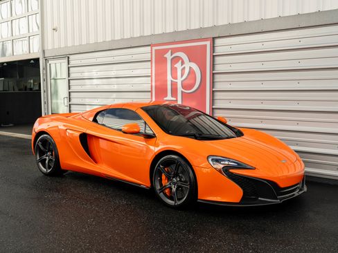 Used 2015 McLaren 650S Spider image 52