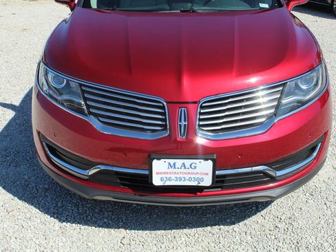 Used 2016 Lincoln MKX Reserve w/ Technology Package image 9