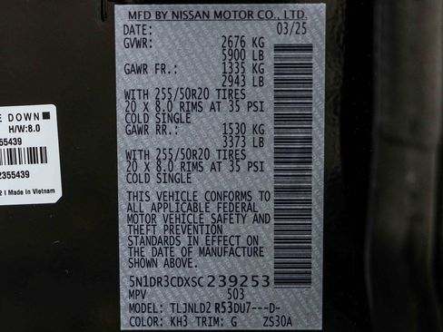 Certified 2025 Nissan Pathfinder SL w/ SL Premium Package image 31